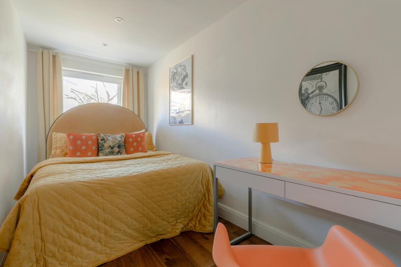Notting Hill & Hyde Park Exclusive West-End Serene Designer Family Home 5Bed4Bath Londra Exterior foto