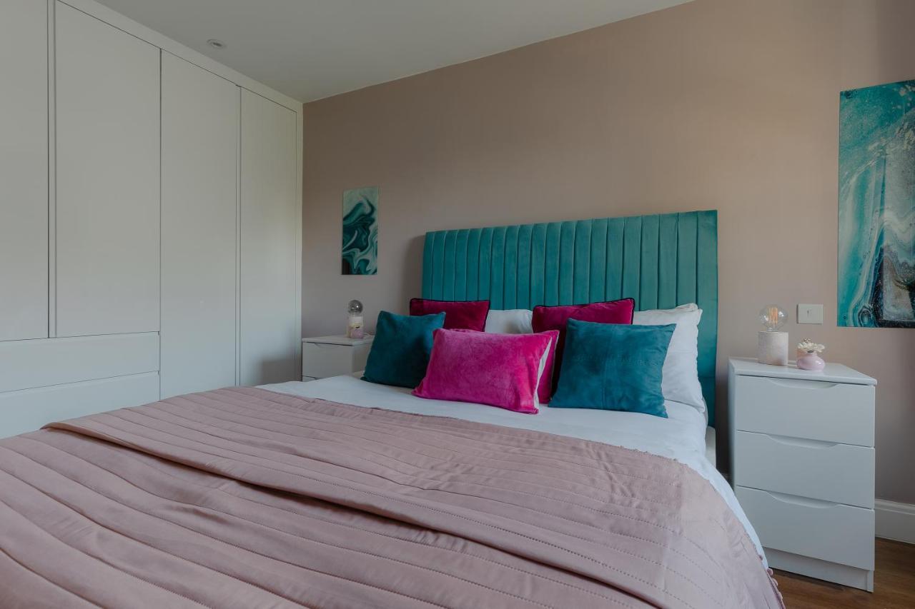 Notting Hill & Hyde Park Exclusive West-End Serene Designer Family Home 5Bed4Bath Londra Exterior foto