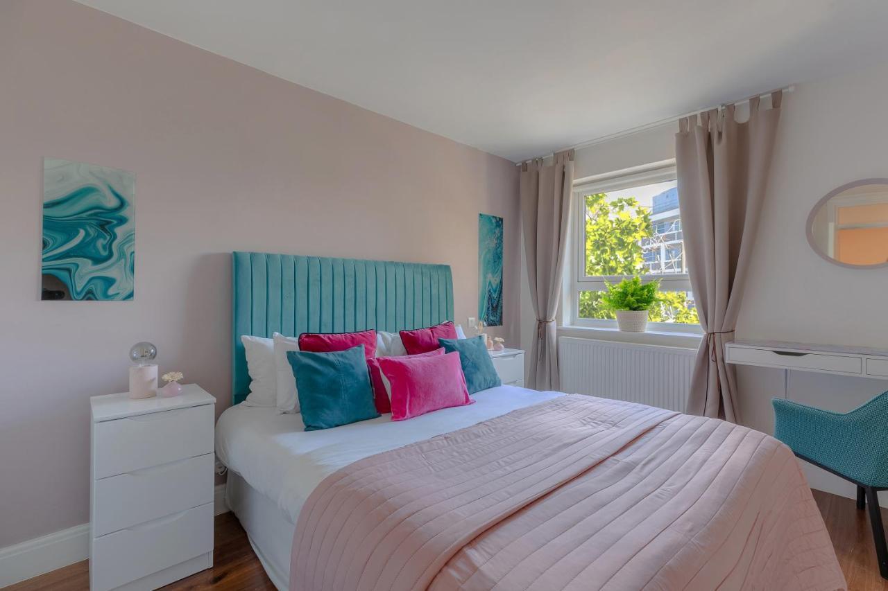 Notting Hill & Hyde Park Exclusive West-End Serene Designer Family Home 5Bed4Bath Londra Exterior foto