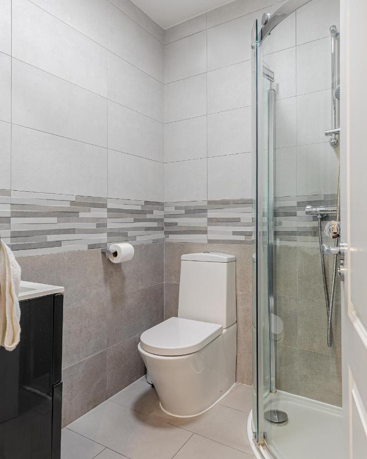 Notting Hill & Hyde Park Exclusive West-End Serene Designer Family Home 5Bed4Bath Londra Exterior foto